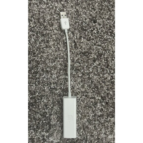 GENUINE Apple A1277 USB Ethernet Adapter MC704LL/A Connector - Picture 1 of 4